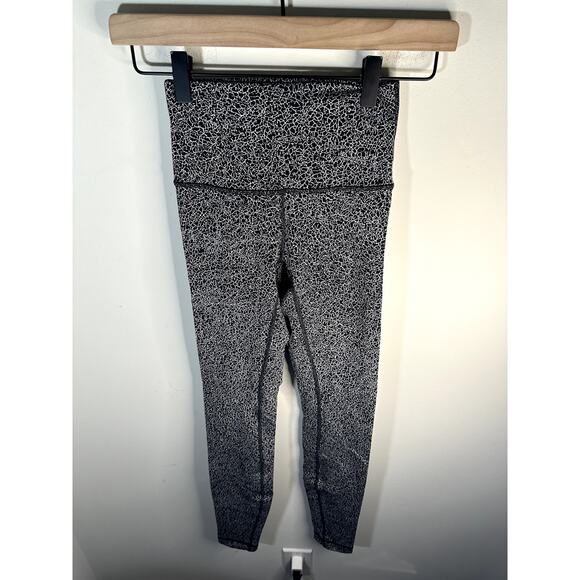 Lululemon Wunder Under Hi-Rise Tight 28" Size 2 Black & White - Picture 4 of 8